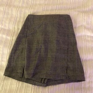 Brandy Melville skirt